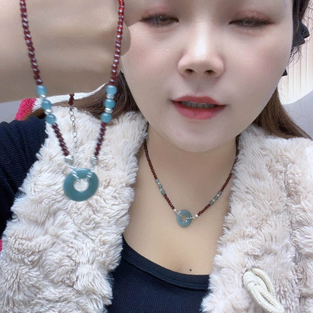 翡翠未镶嵌颈饰项链