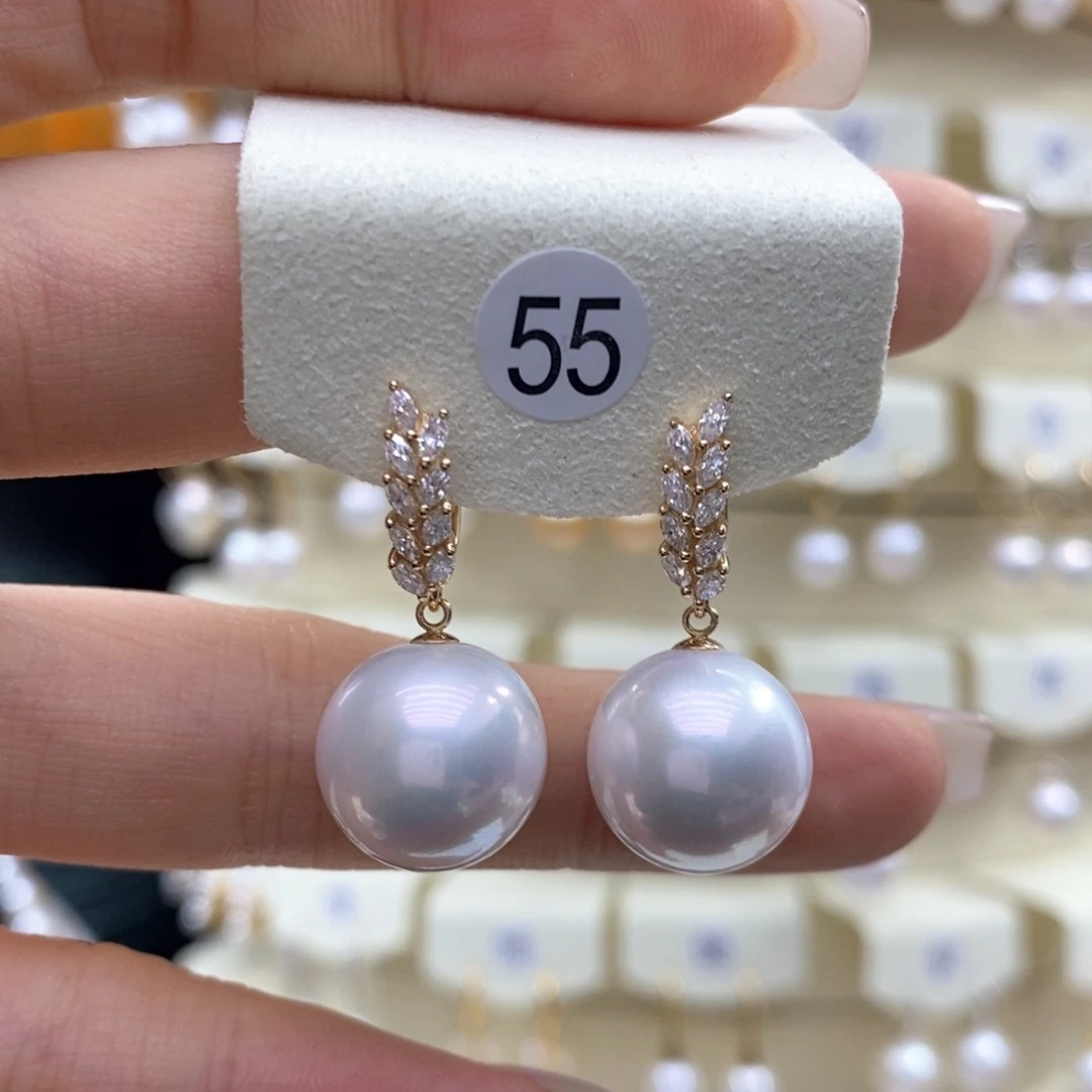 淡水珍珠耳饰18K金镶嵌笑*