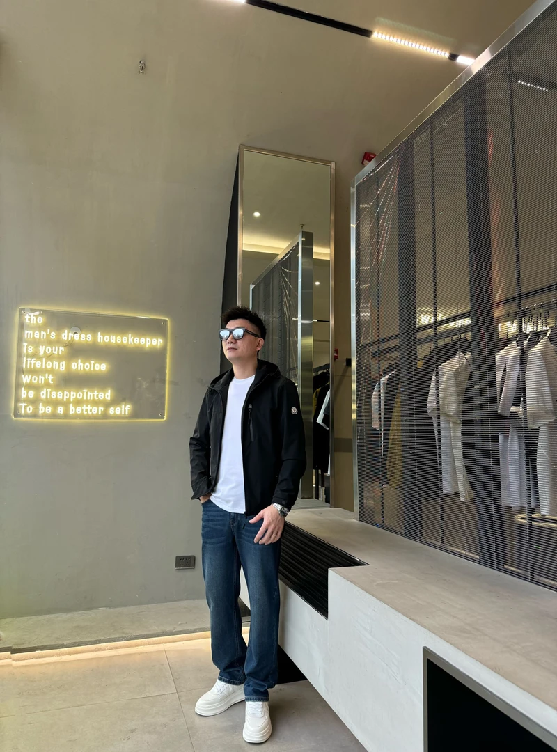 MANS名店-2025春季新款休闲时尚男士连帽外套-LU-5319