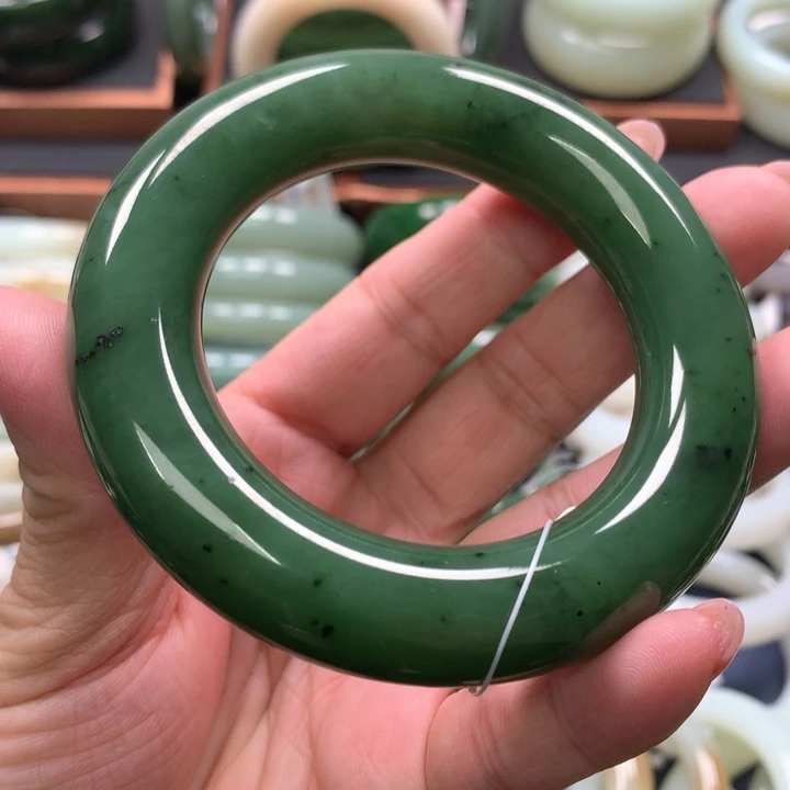 【闪购商品】未镶嵌手镯和田玉（碧玉）19