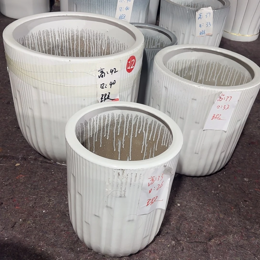 白色音符一套三个花盆