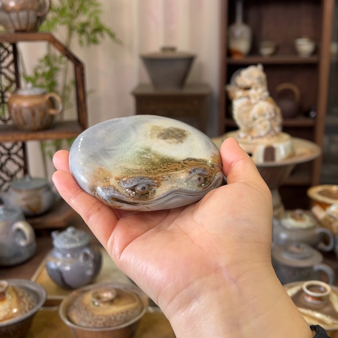 23中白精品金蟾盖置