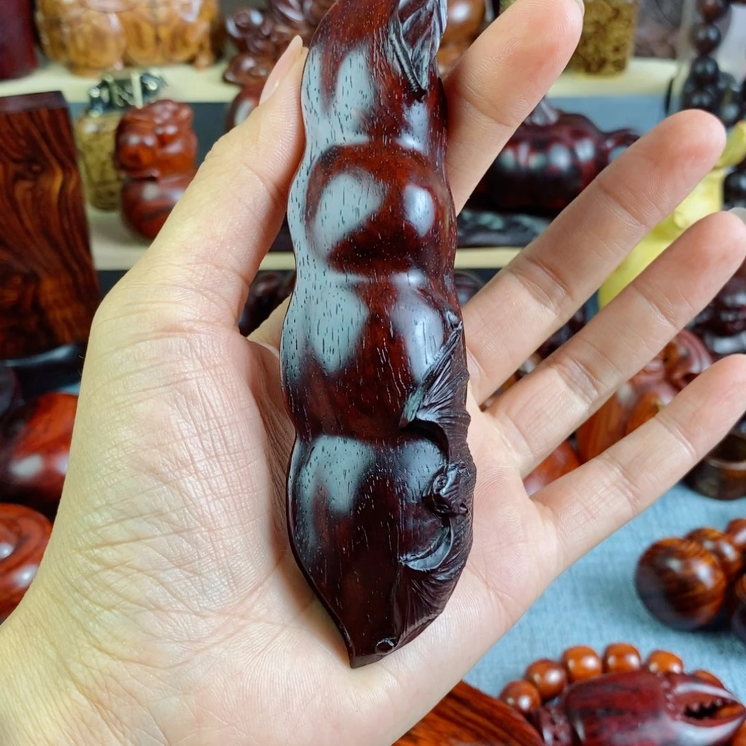 绝***K檀香木小叶紫檀豆角手把件