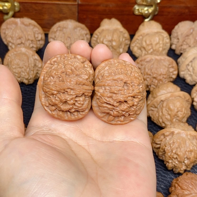 【闪购商品】文玩核桃吊坠青***碑水龙纹40