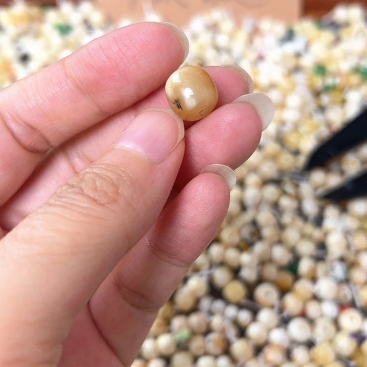裸石蜜蜡未镶嵌10.2mm一个