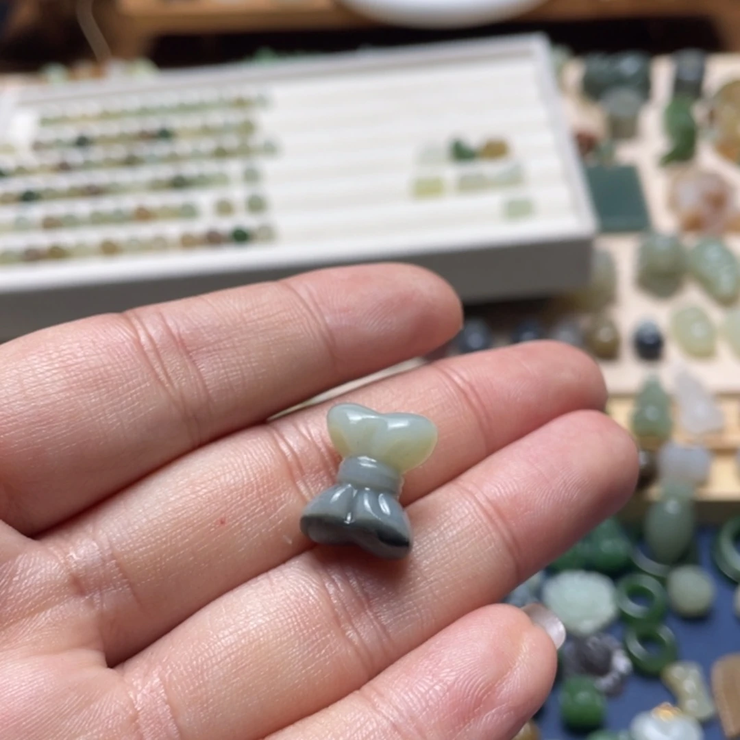 和田玉足银镶嵌吊坠(不含链)