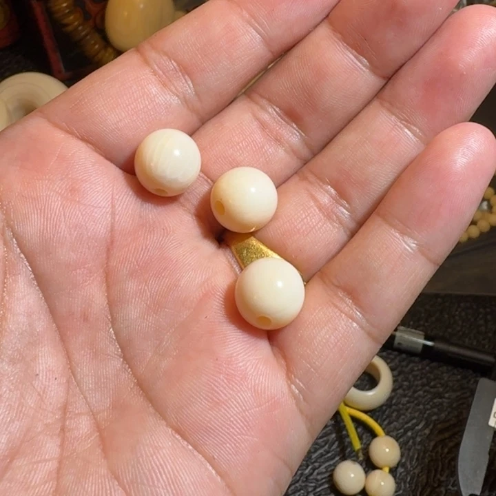 猫***熊菩提根/象牙果吊坠