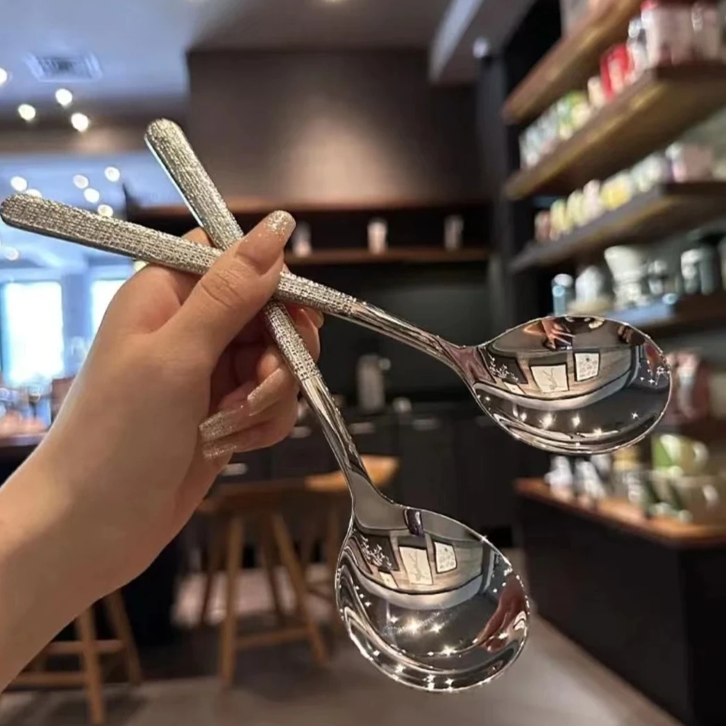 1把实用生活百货用品新人专享福利不锈钢锤纹韩式勺子调羹饭勺子