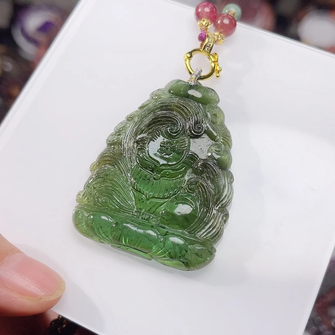 颈饰未镶嵌水晶订制