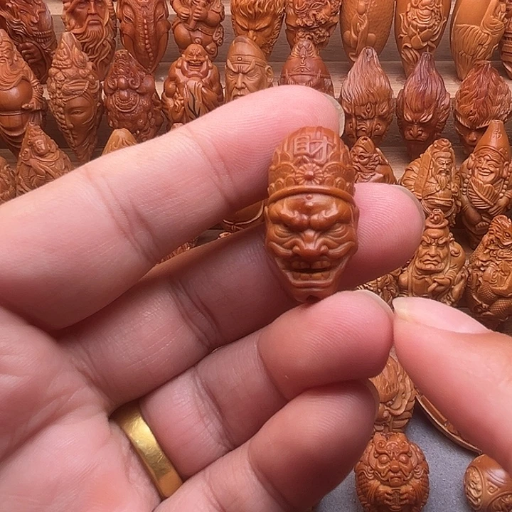 吊坠橄榄核17财神爷