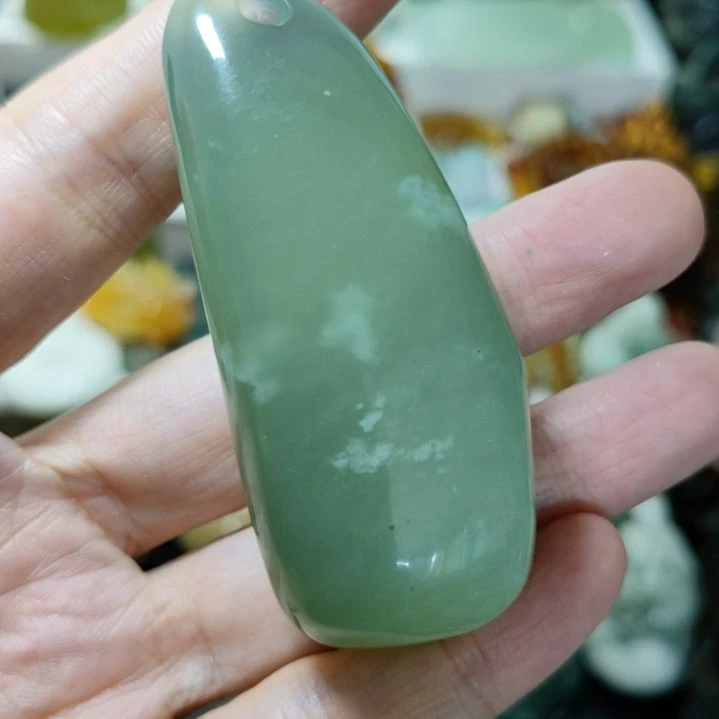 岫玉未镶嵌手把件