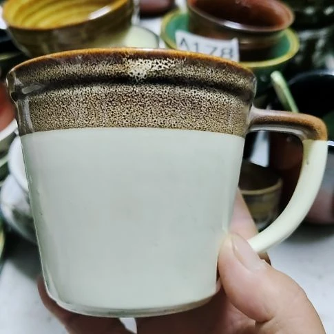 瓷片瓷器，各种摆件，瓷片，