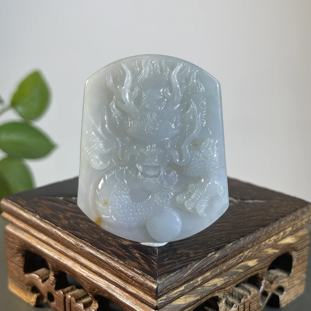 JTW05-68 天然缅甸A货翡翠  龙牌