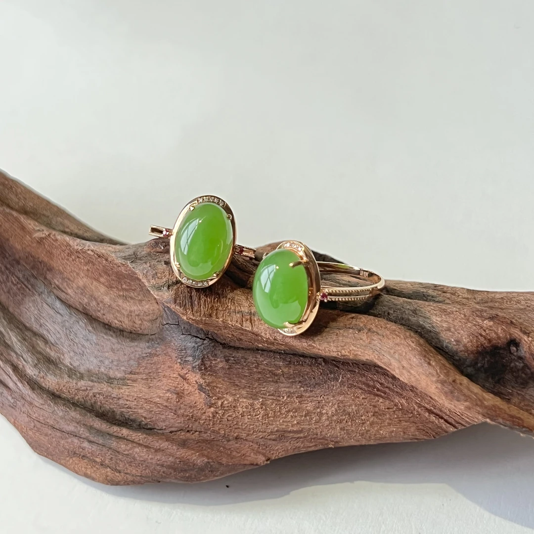 【小宝珠宝】21 S77256-18k金镶嵌和田玉戒指-多样性发一件13×9.5mm