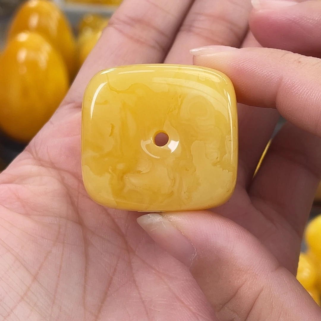 琥珀未镶嵌珠宝奇石h29