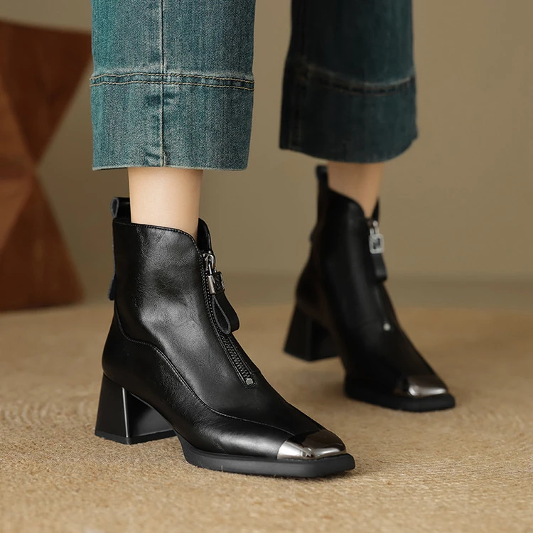 里外纯皮～牛皮5.5cm复古金属方头中跟短靴百搭时尚马丁靴女时装靴