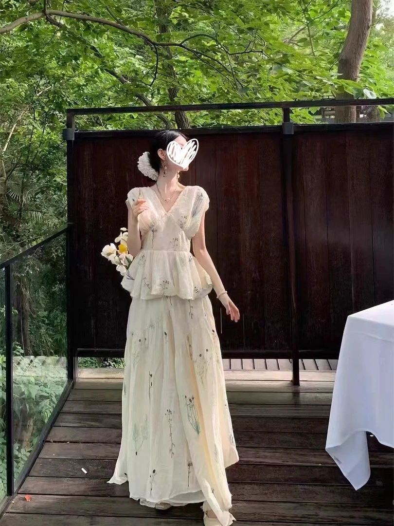 【珊瑚颂】重工刺绣肌理感上衣/不规则剪裁半裙21578#