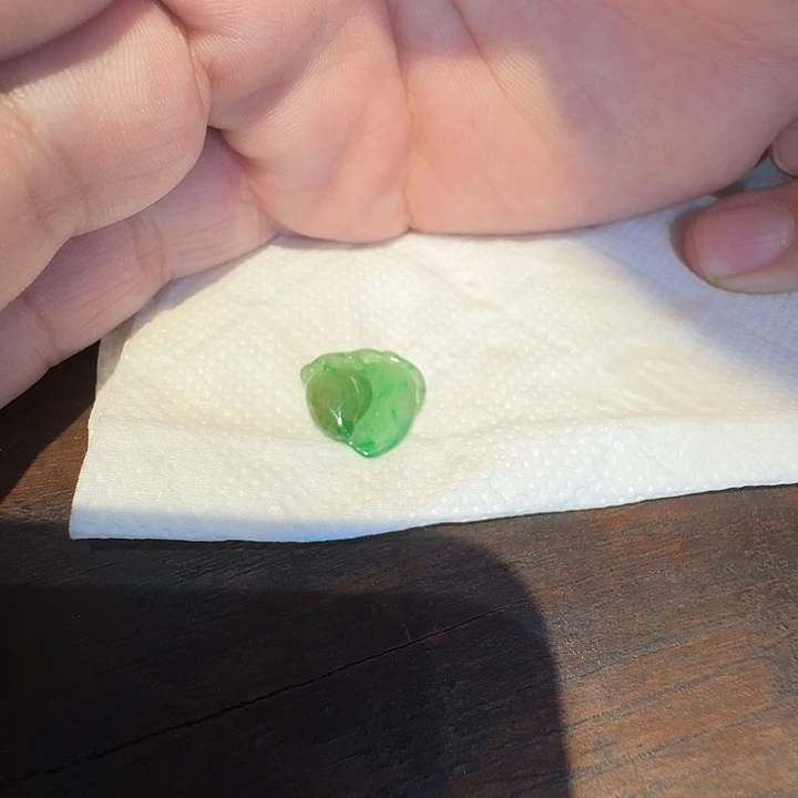 娜***月翡翠裸石美丽的产品给特别的你