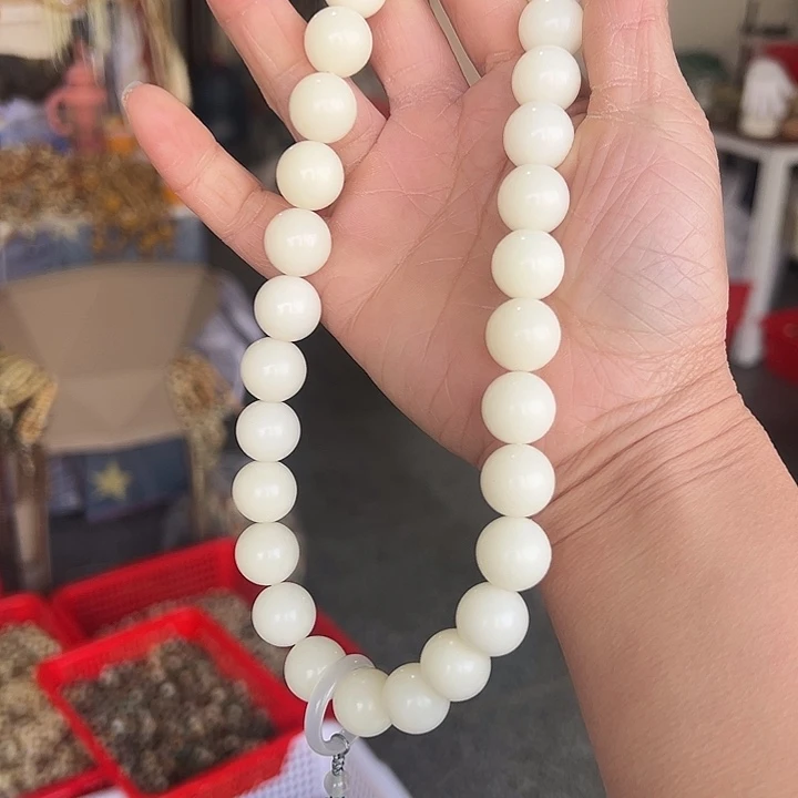 白玉菩提吊坠14白色圆珠