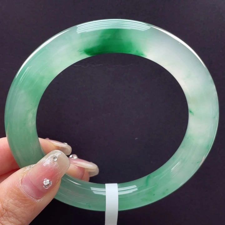 未镶嵌手镯石英质玉不**灵