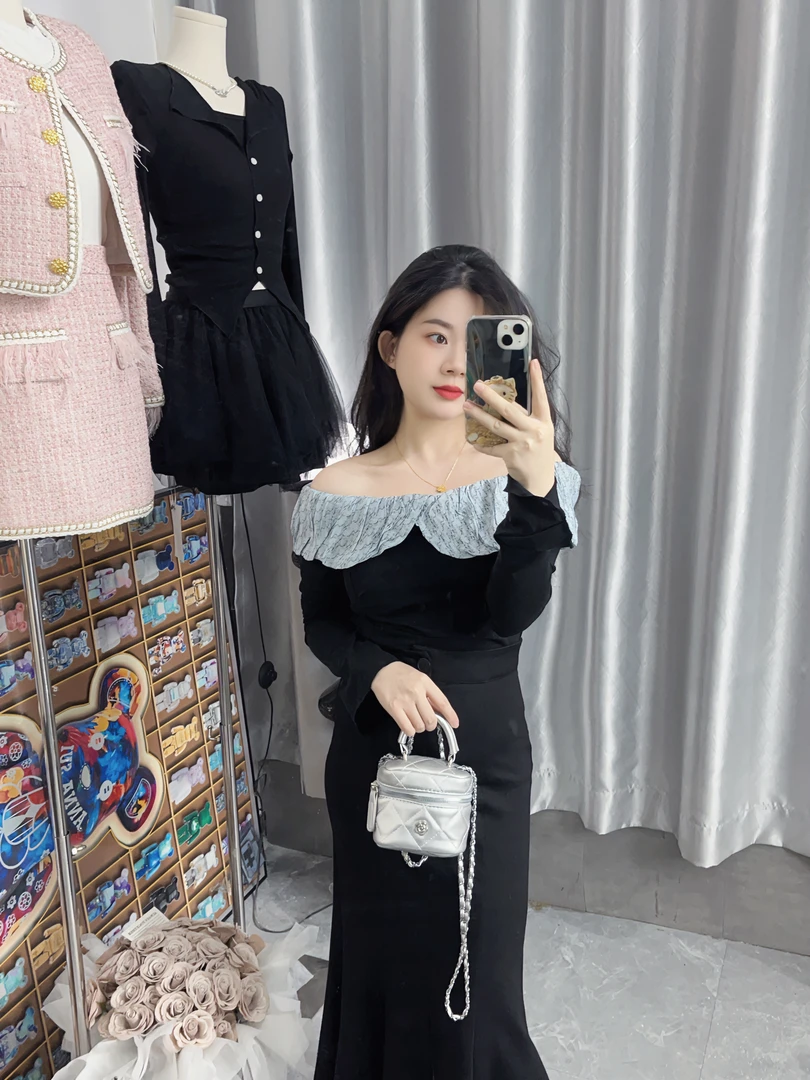 【虎妹推荐】小个子气质一字肩拼色上衣