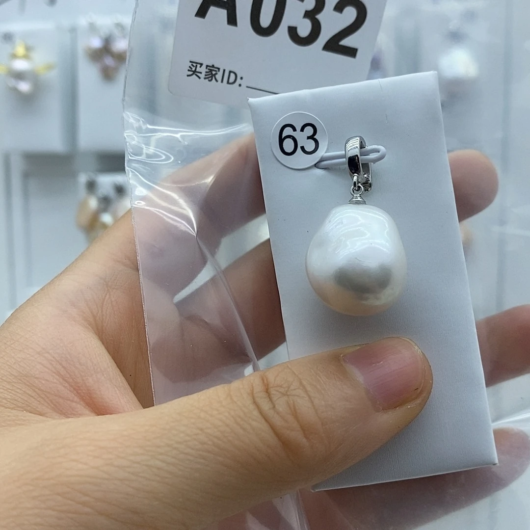 颈饰钛钢淡水珍珠