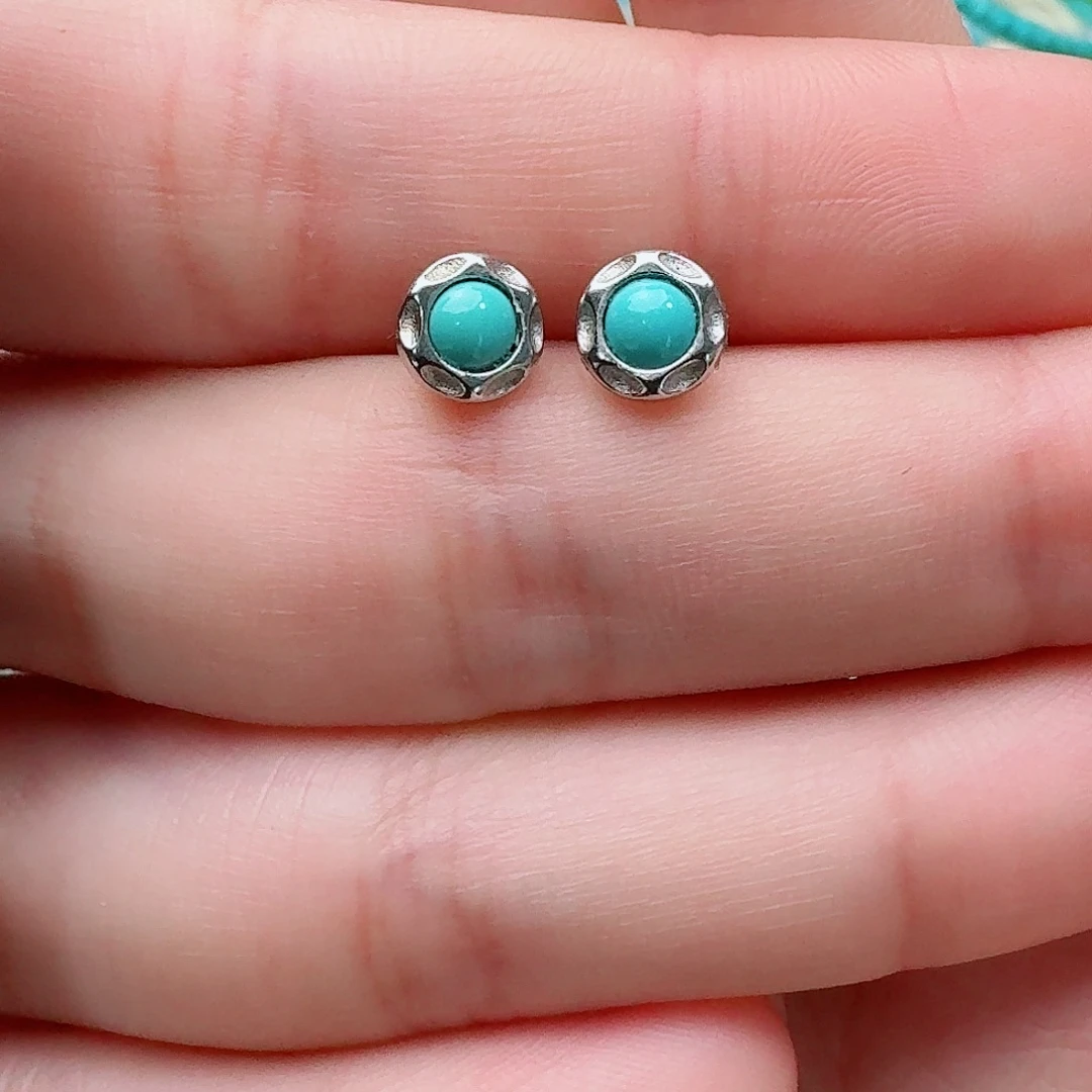 绿松石银S925镶嵌耳饰