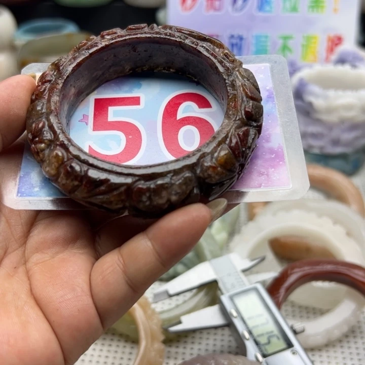 石英岩玉手镯未镶嵌