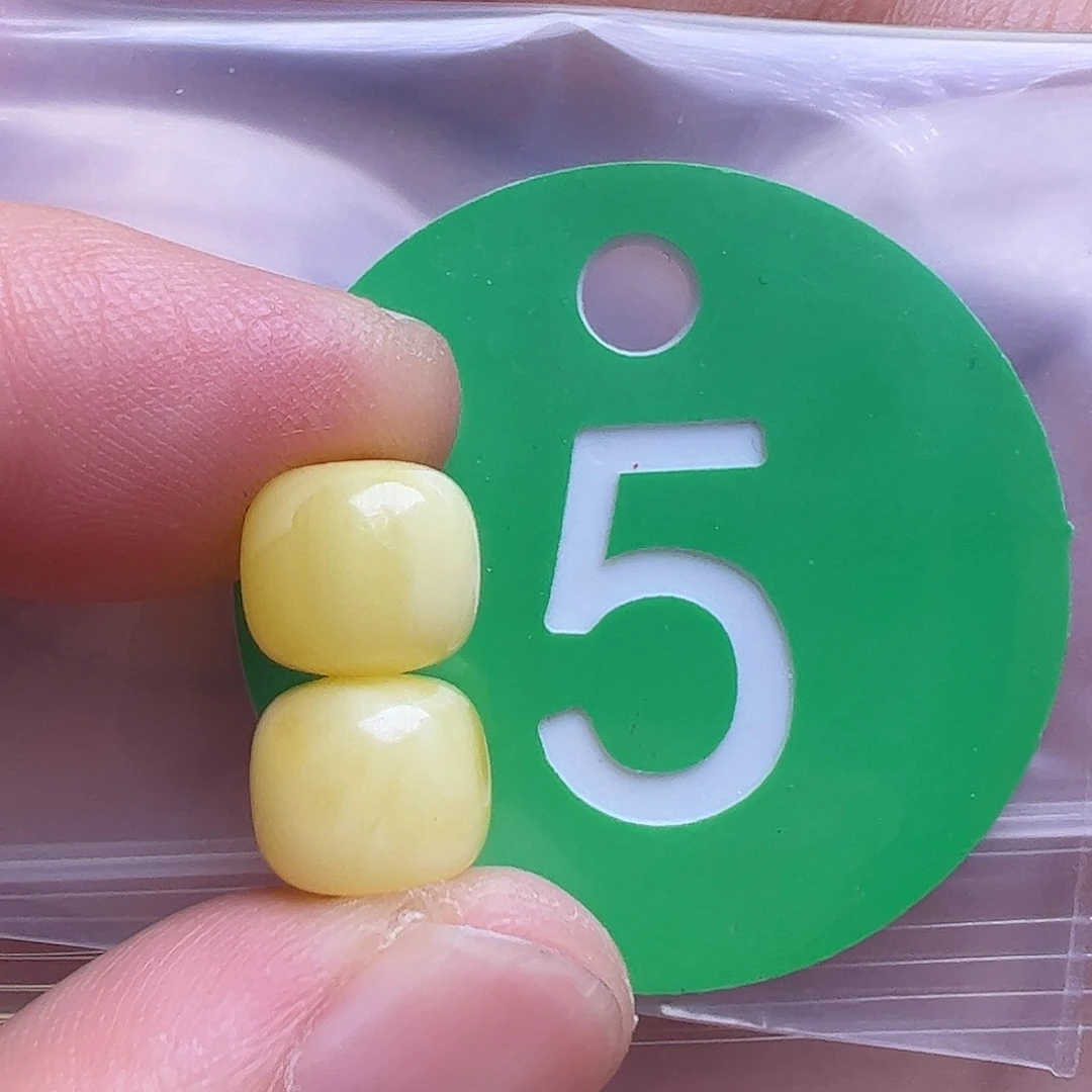 蜜蜡未镶嵌珠宝奇石小*8.5m m