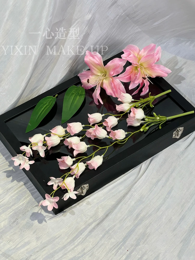 2930小众百合风铃仿真花晨袍新娘头饰