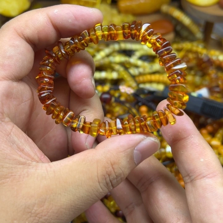 琥珀未镶嵌珠宝奇石