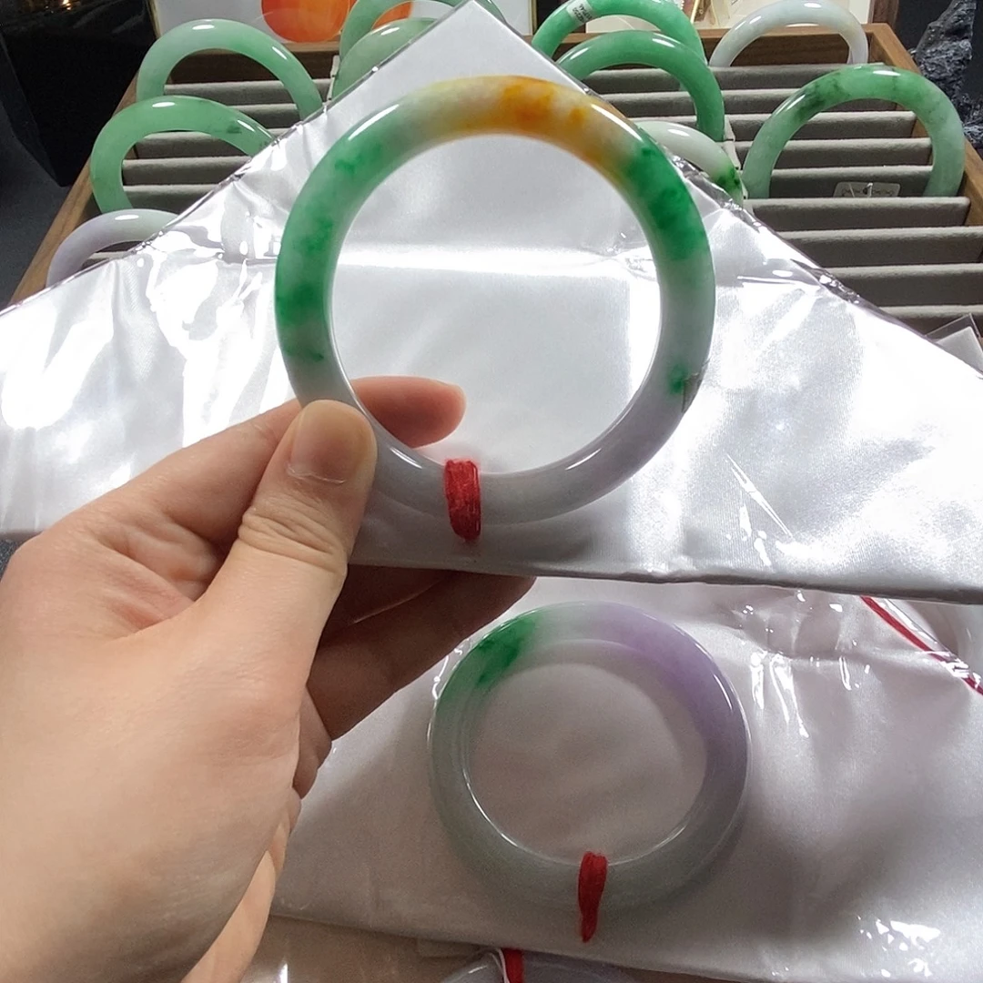 似***年闪购为准，一物一拍