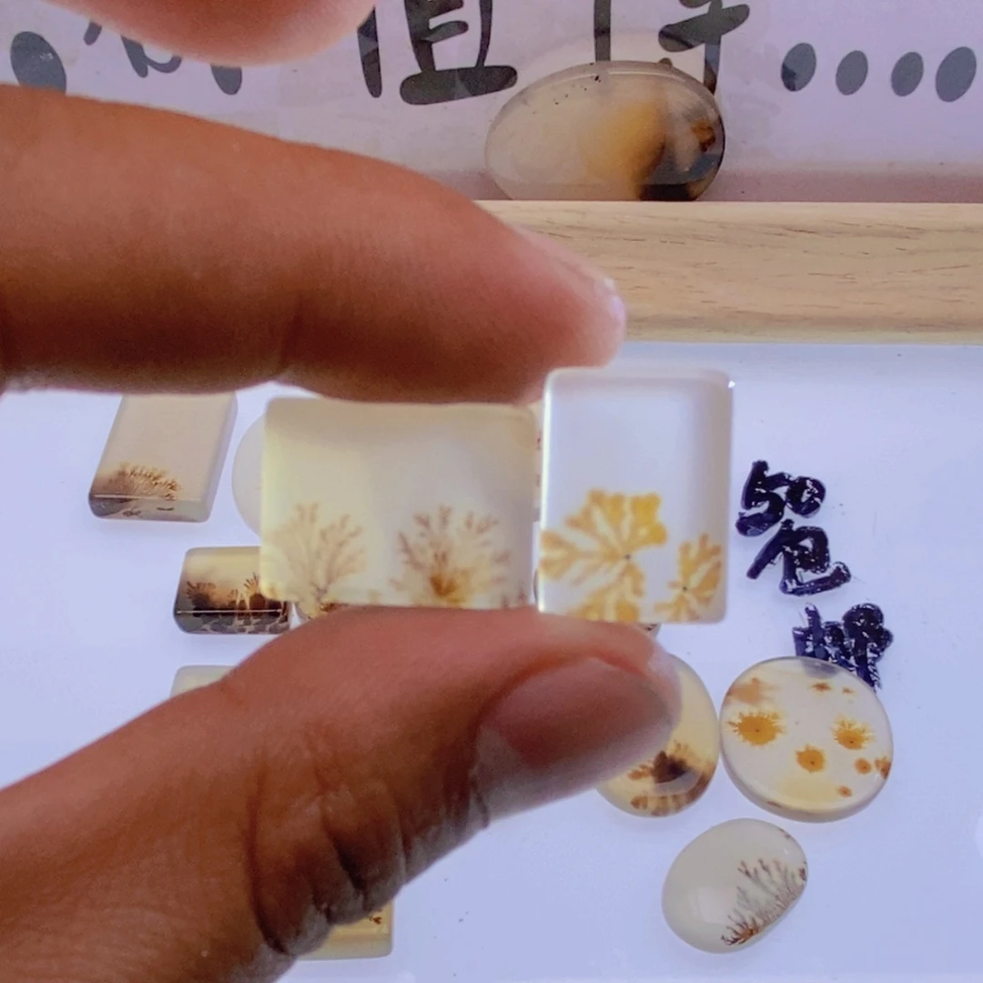 玛瑙/玉髓颈饰未镶嵌新****播