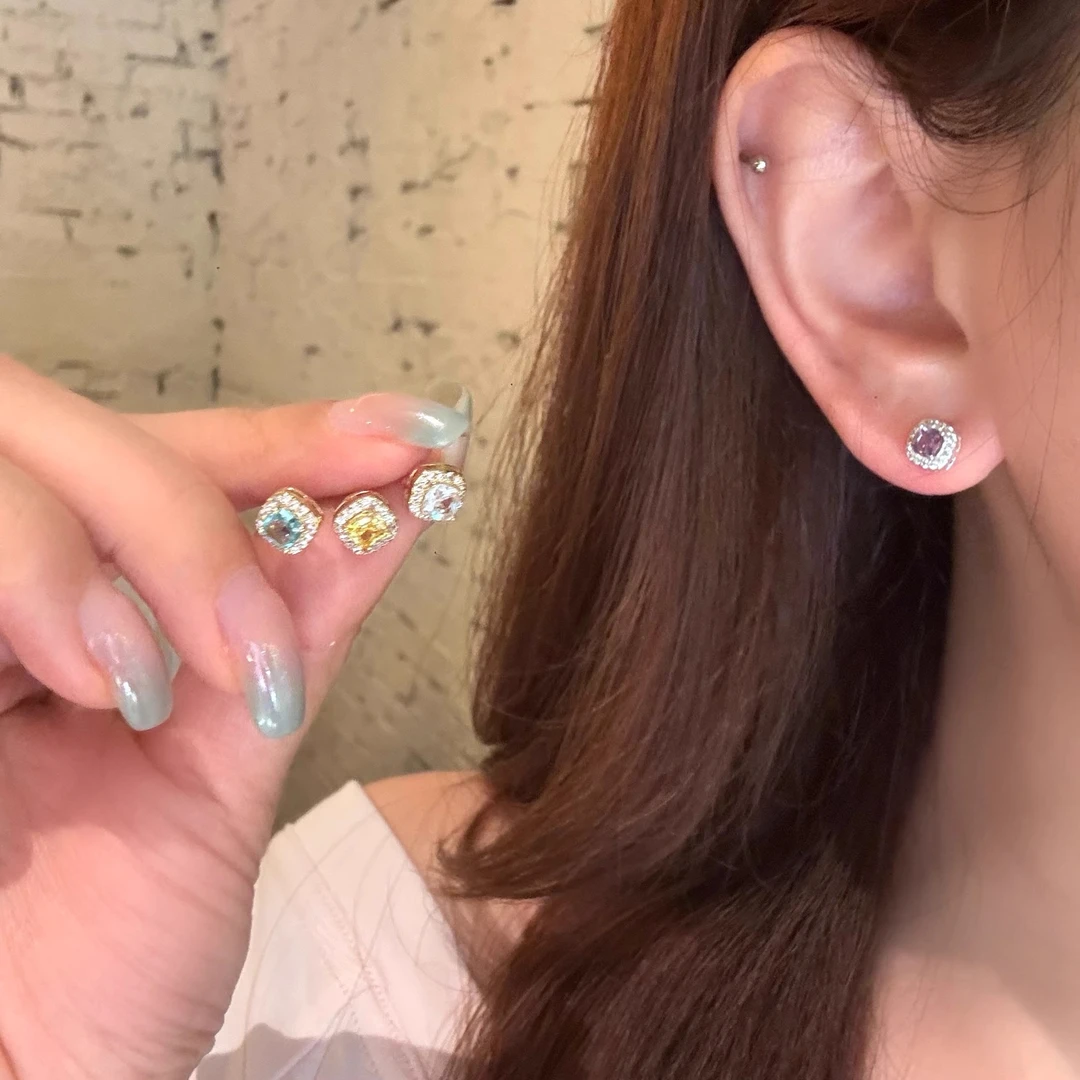 合金锆石耳饰 百搭自留款！爆闪精致银针小方糖锆石耳钉高级感耳环