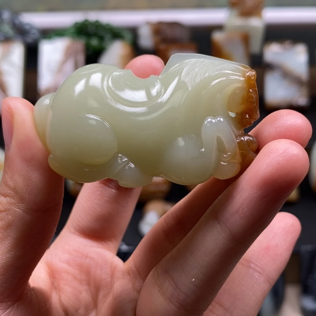 未镶嵌和田玉挂件