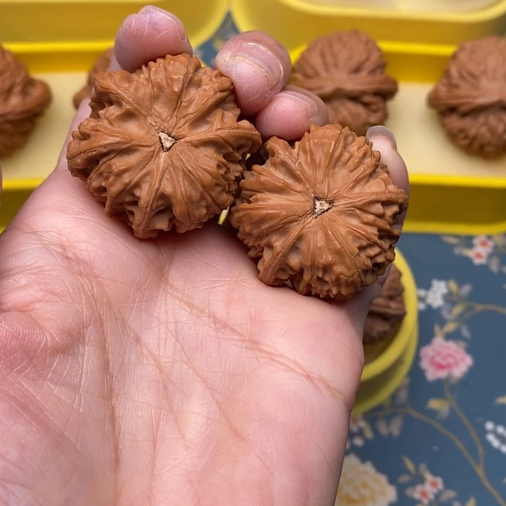 文玩核桃把件?*子三棱