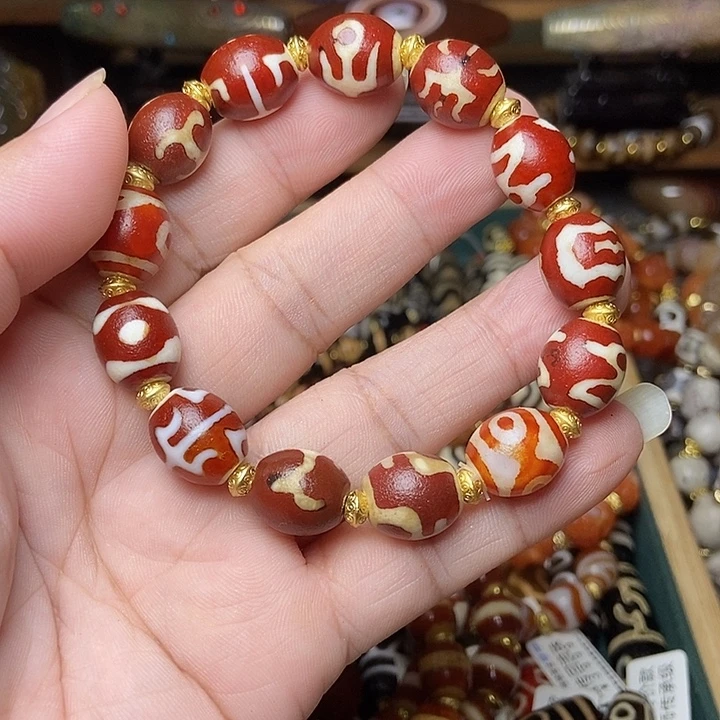 未镶嵌玛瑙/玉髓珠宝半成品