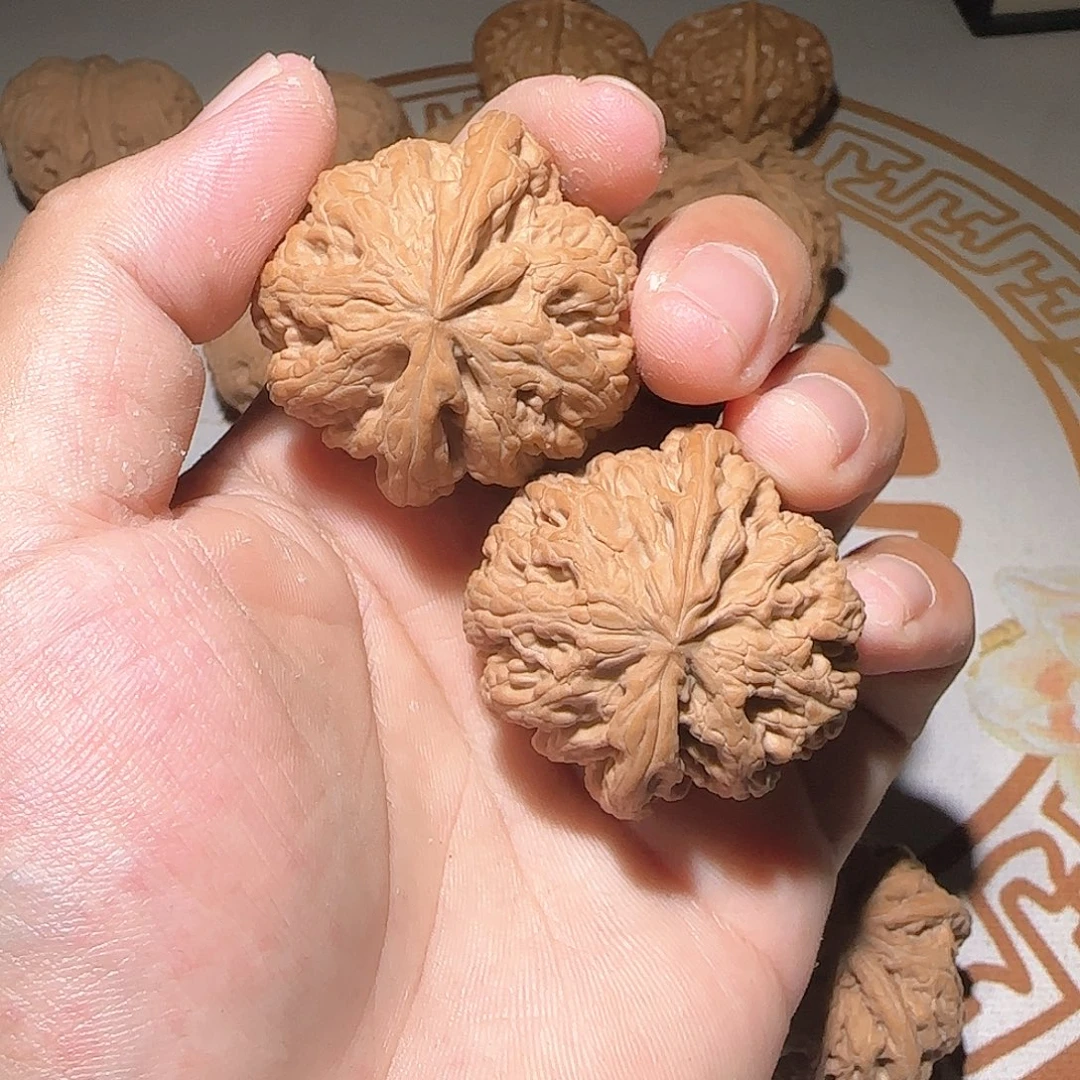 文玩核桃吊坠文玩核桃粗筋核桃