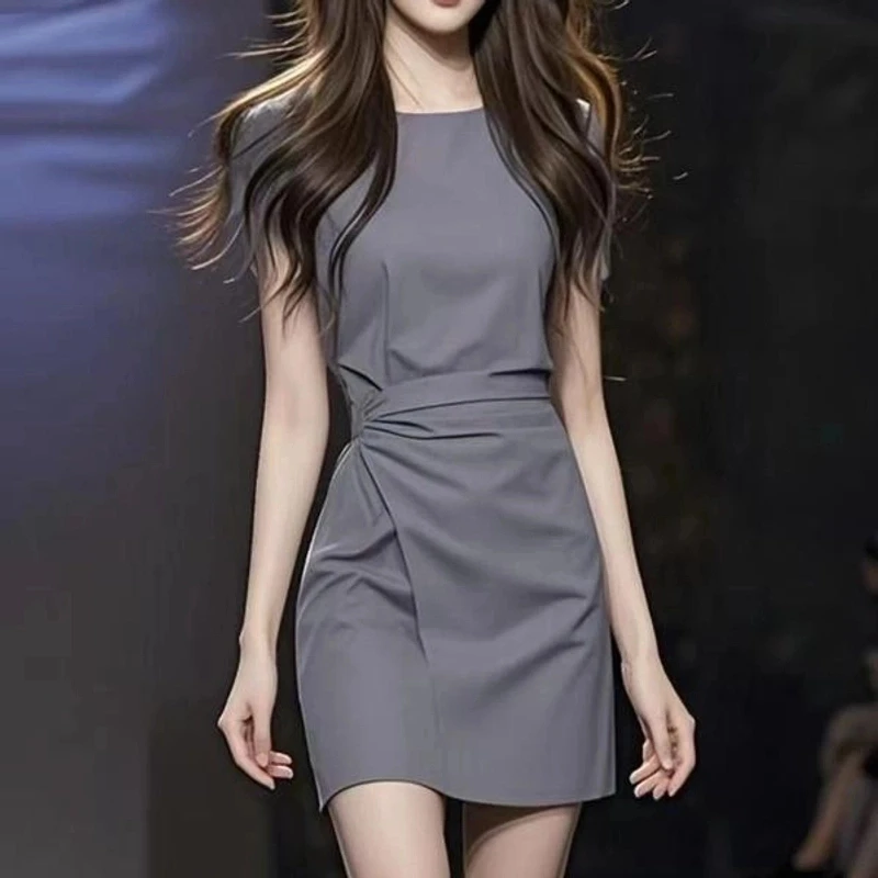 短款时尚套头2025夏财阀千金女装连衣裙时尚洋气时髦气质显瘦包臀