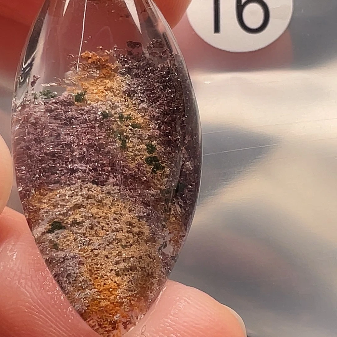 田***园颈饰水晶未镶嵌天然