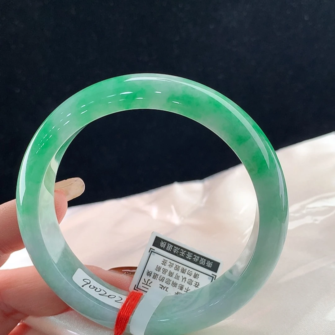 【闪购商品】未镶嵌手镯翡翠59.8，59/60