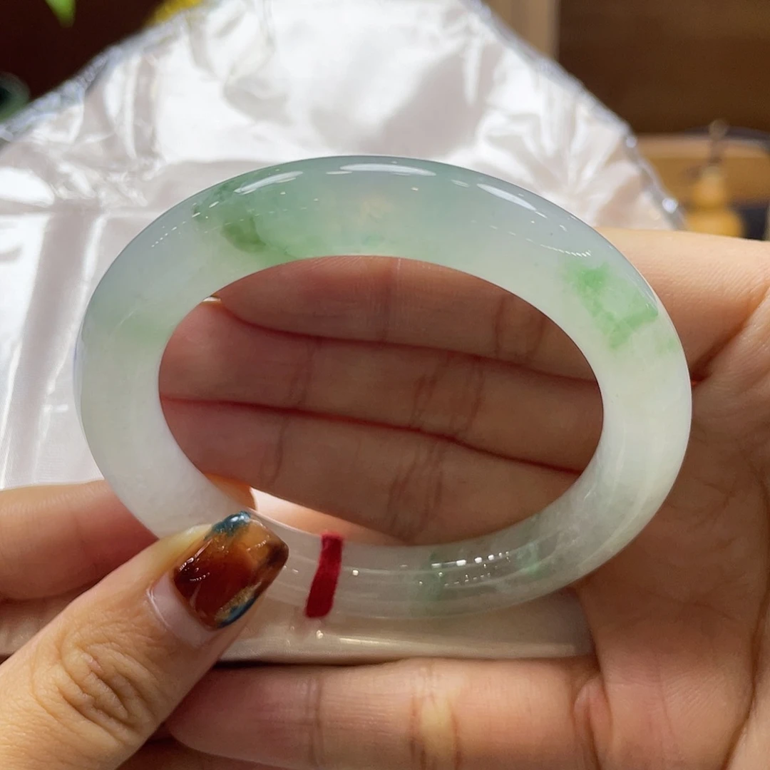 翡翠未镶嵌手镯50 号链接