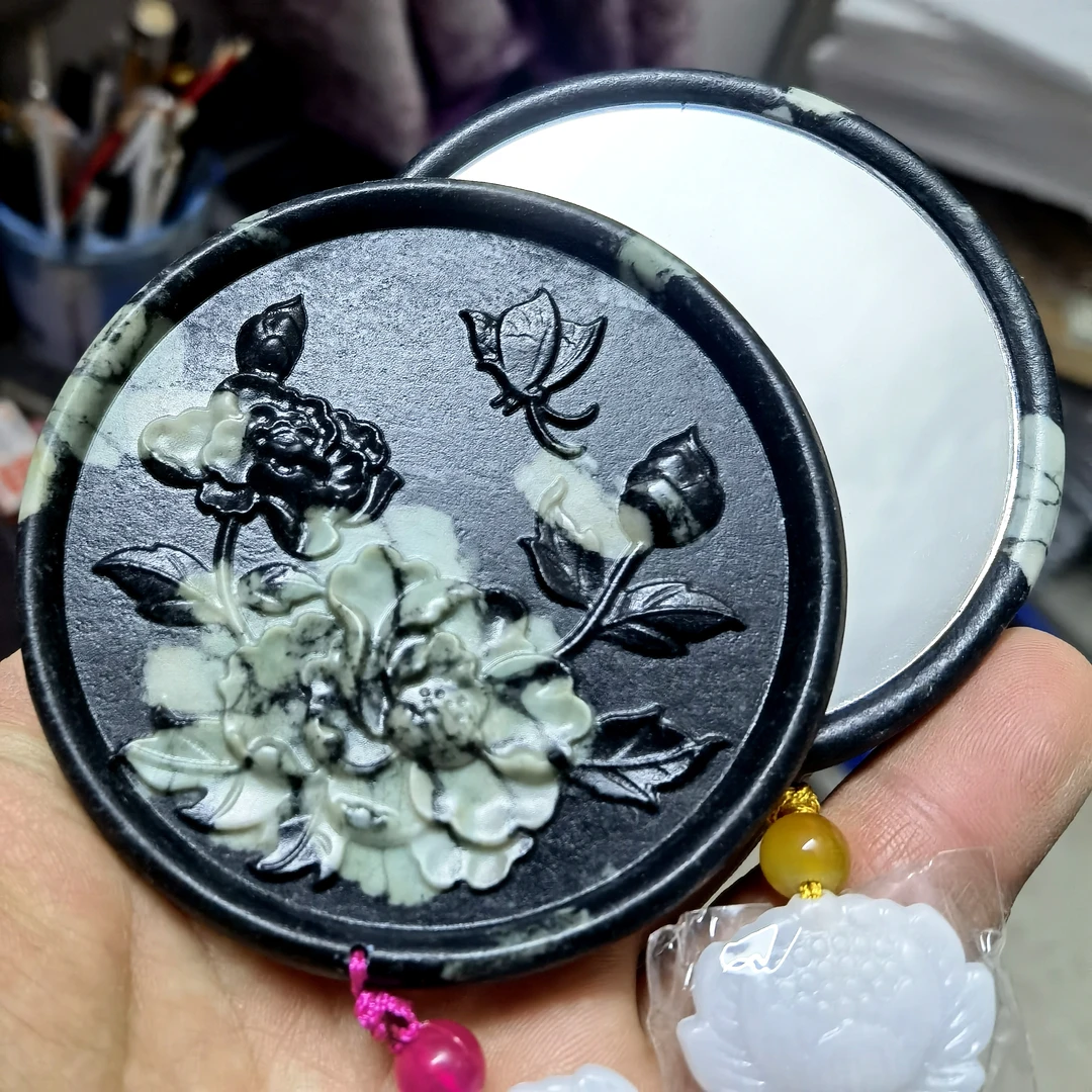 镜子天然奇石洛阳牡丹石雕刻直径8厘米菊花梅花雪花