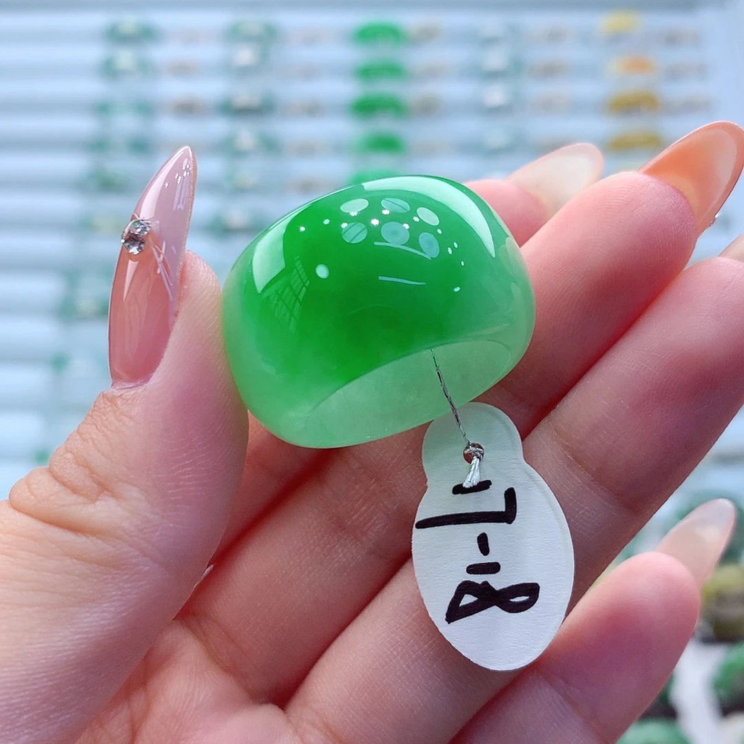 未镶嵌戒指翡翠翡翠