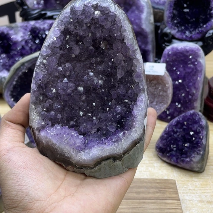 未镶嵌大型摆件（非配饰）紫晶
