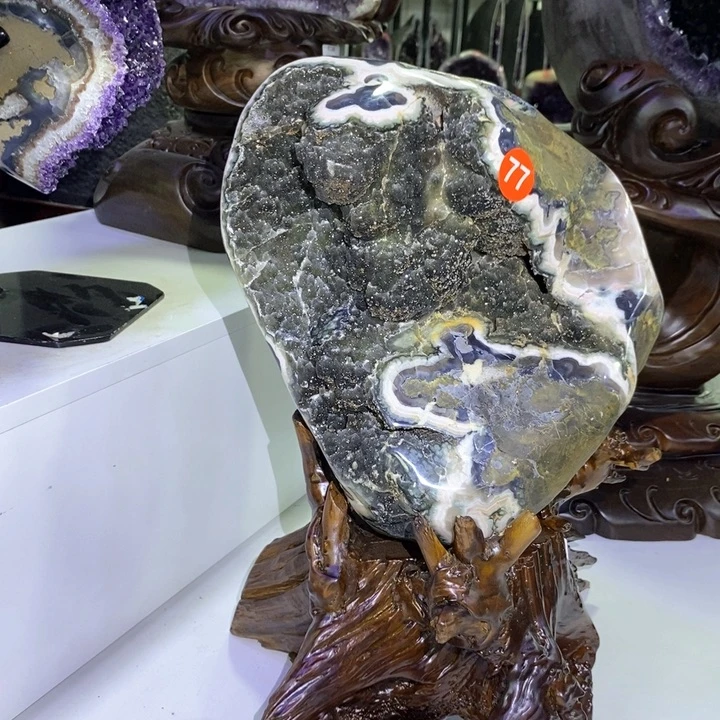 未镶嵌水晶大型摆件（非配饰）