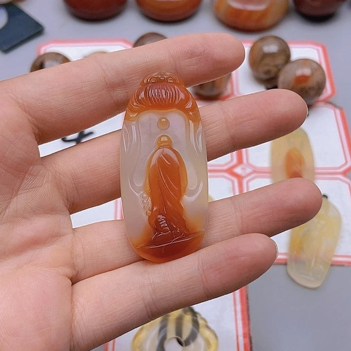 【闪购商品】玛瑙/玉髓未镶嵌珠宝半成品@***月