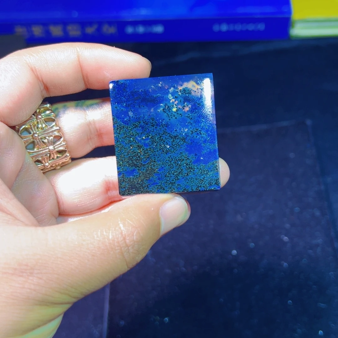 琥珀裸石未镶嵌琥珀