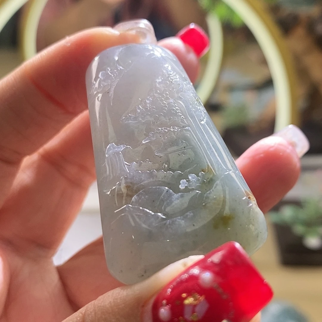 【闪购商品】翡翠颈饰未镶嵌山水
