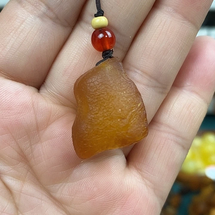 未镶嵌蜜蜡裸石手机挂件